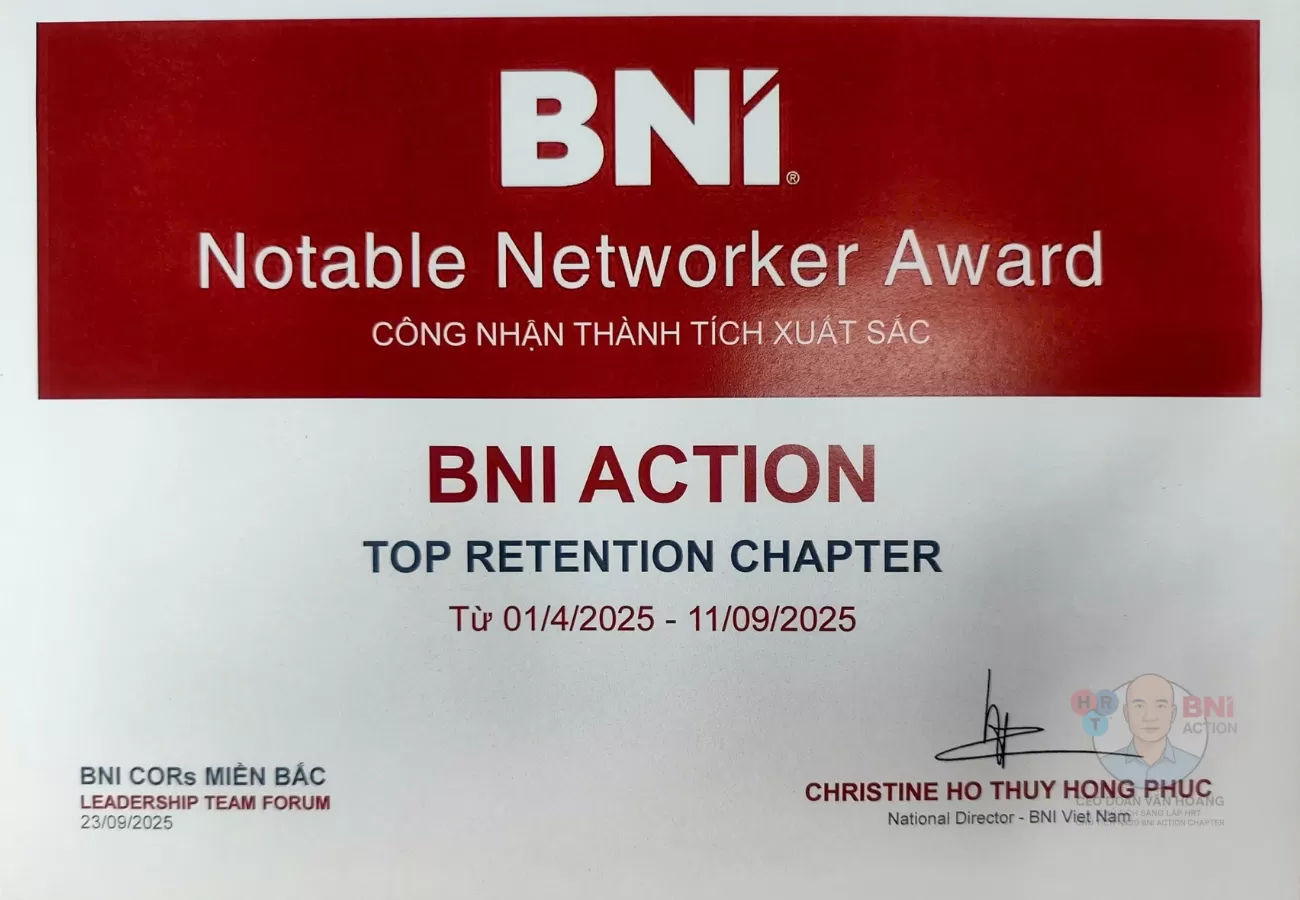 Action Chapter bước lên bục vinh danh Top Retention Chapter – Notable Networker Award theo chứng nhận chính thức từ BNI Việt Nam